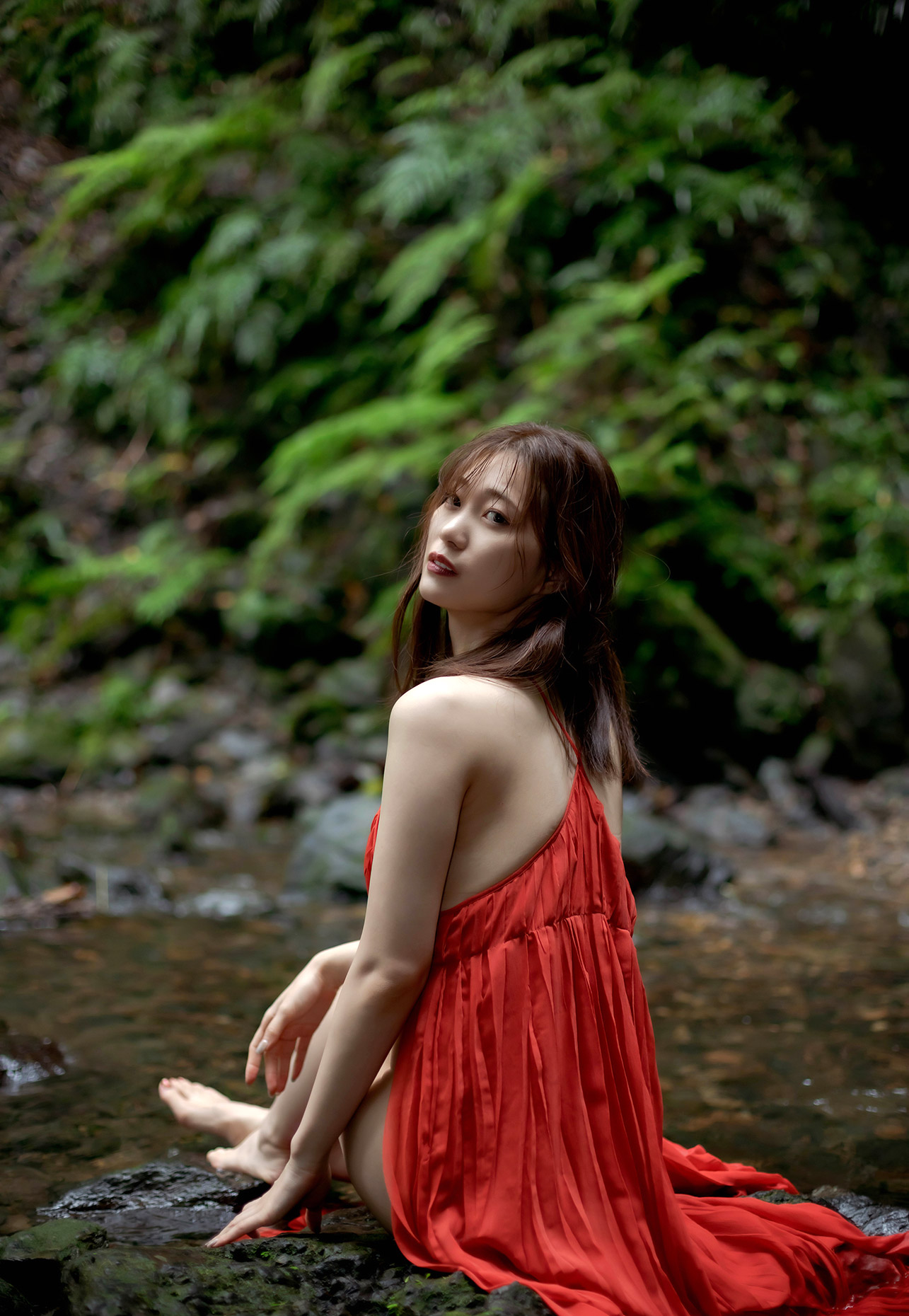 美谷朱里第94張寫真