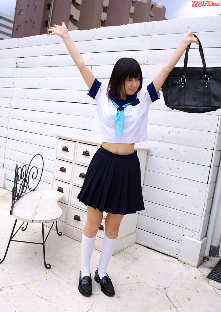 仲村美羽第100張寫真