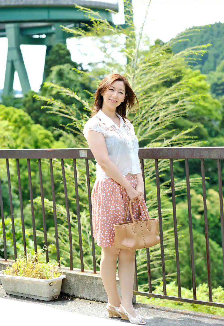 翔田千里第400張寫真
