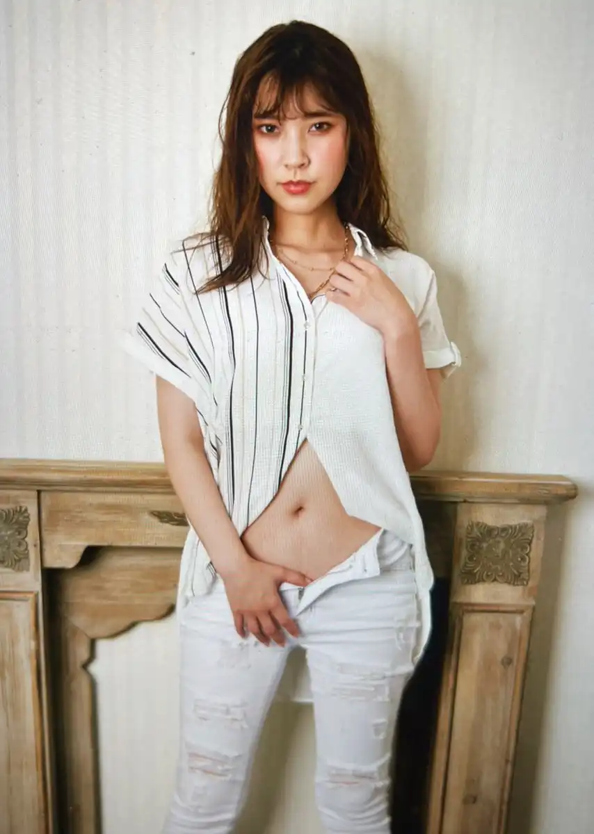 竹内夏希第49張寫真