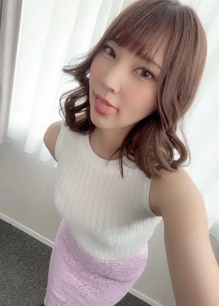 竹内夏希第42張寫真
