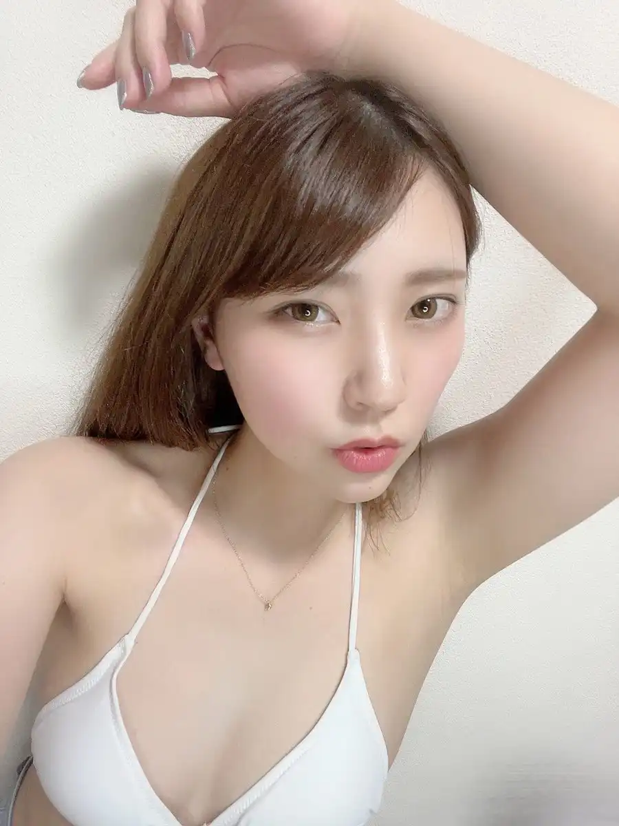 竹内夏希第34張寫真