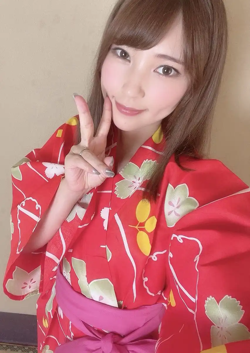 竹内夏希第20張寫真