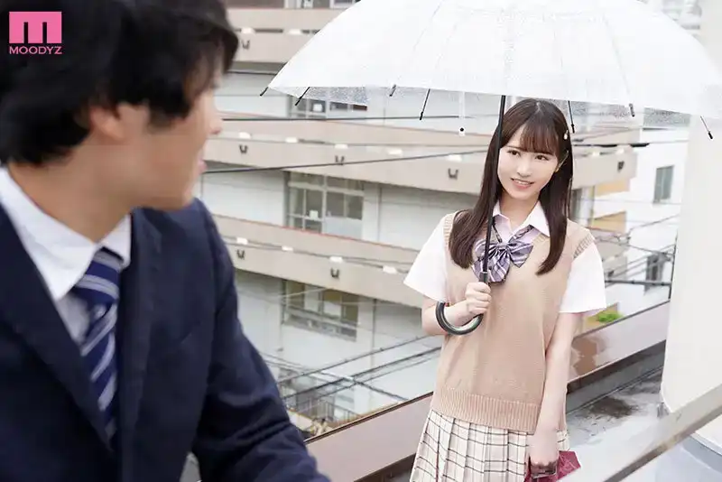 MIDV-537 暗戀的校花女孩在她們班上被強迫穿上猥褻的COSPLAY強姦的劇照10
