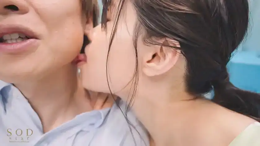 STARS-958 「我愛呆呆的你和你的大鸡巴」和喜欢的M男在酒店做爱的劇照12