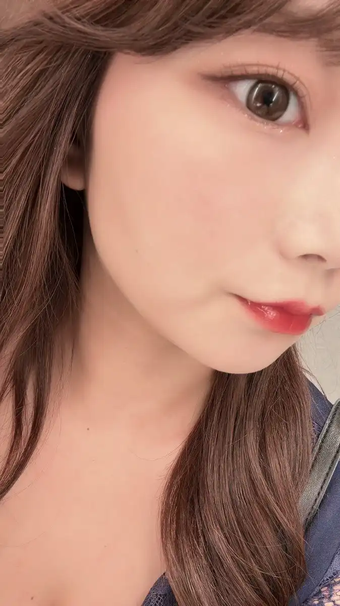 富岡亞里沙第2張寫真