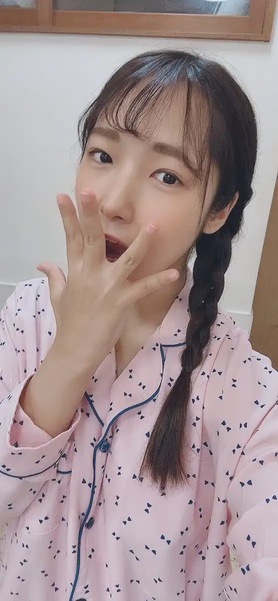 星乃夏月第44張寫真