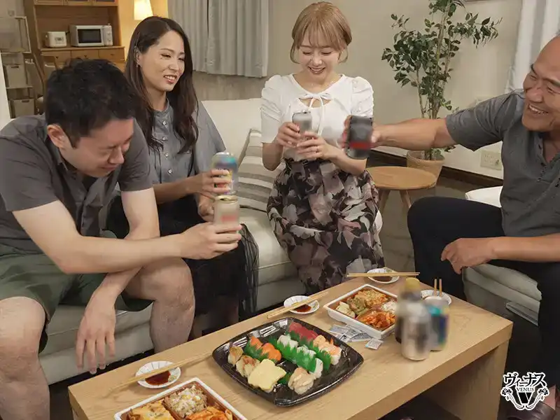 GENU-007 夫婦交姦 瘋狂的情侶中出記錄的劇照10