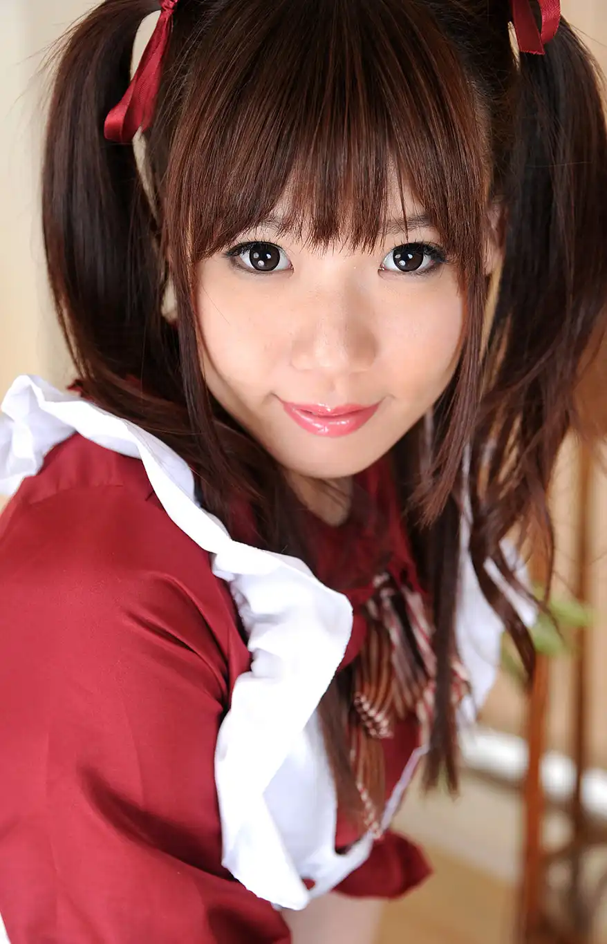 小高里保第477張寫真