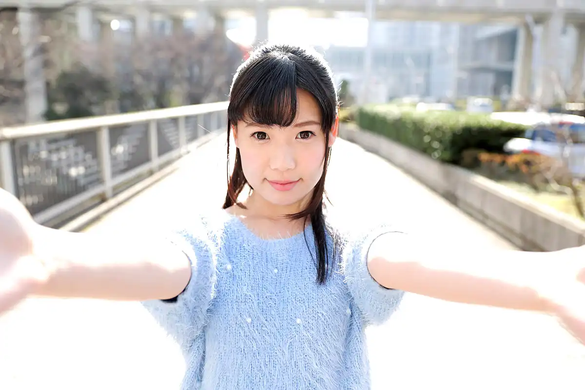 小高里保第297張寫真