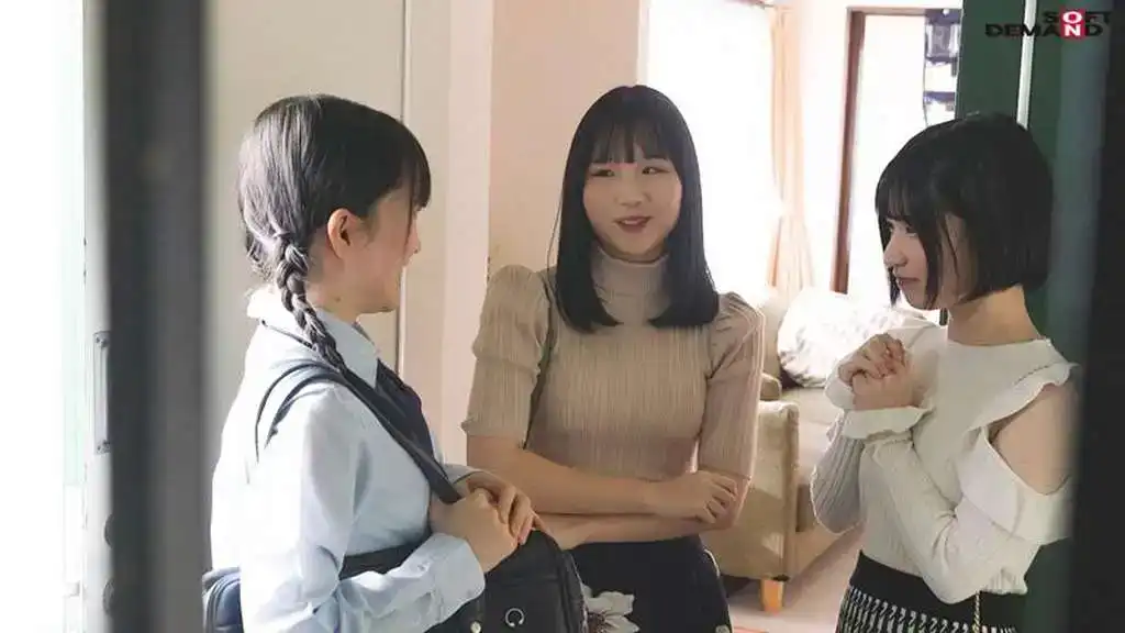 SDAM-111 管理員的我對那個每天早上在女生宿舍倒垃圾、不穿內褲和胸罩的年輕女孩很惱火，把她拖到辦公室，給她中出內射的劇照11