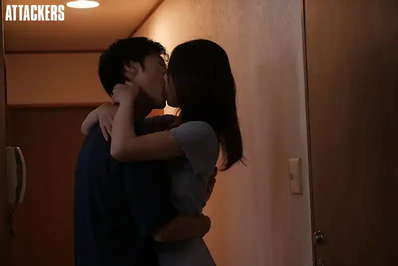 ADN-556 我被繼子操了 ~ 夏目彩春的劇照3