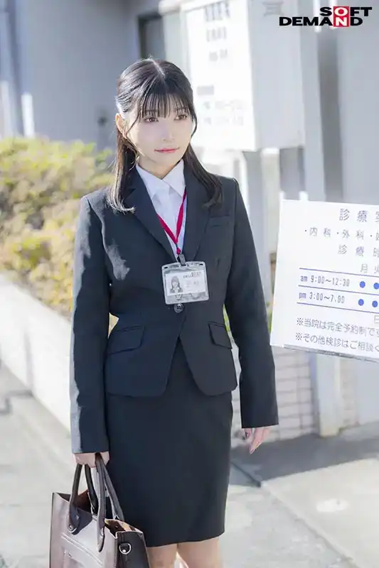 SDJS-254 人力資源部入行第2年的石川陽波在裸體體檢，尿檢，陰道檢查的裸體健康檢查中，突然潮吹！的劇照16