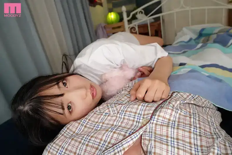 MIDV-708 與淫蕩無恥傲慢的兒時青梅竹馬滝冬煇一起生活的5天的劇照11