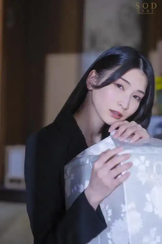 START-036 丈夫葬禮第二天，未亡人本莊鈴就被渣男公公強奸內射的劇照7