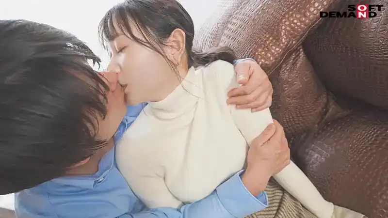 MOGI-135 【瞞着男友第一槍】NTR最美臉蛋的白皙女大學生，精液射在臉上，最後中出 ~ し しずか 21歳的劇照15