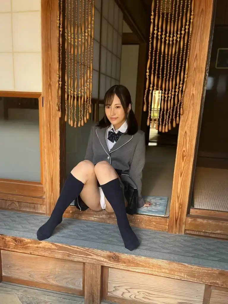 朝宮來奈第10張寫真