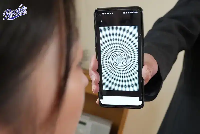 RKI-677 催眠洗腦：我喜歡的女大學生導師被父親抱着。森日向子的劇照4