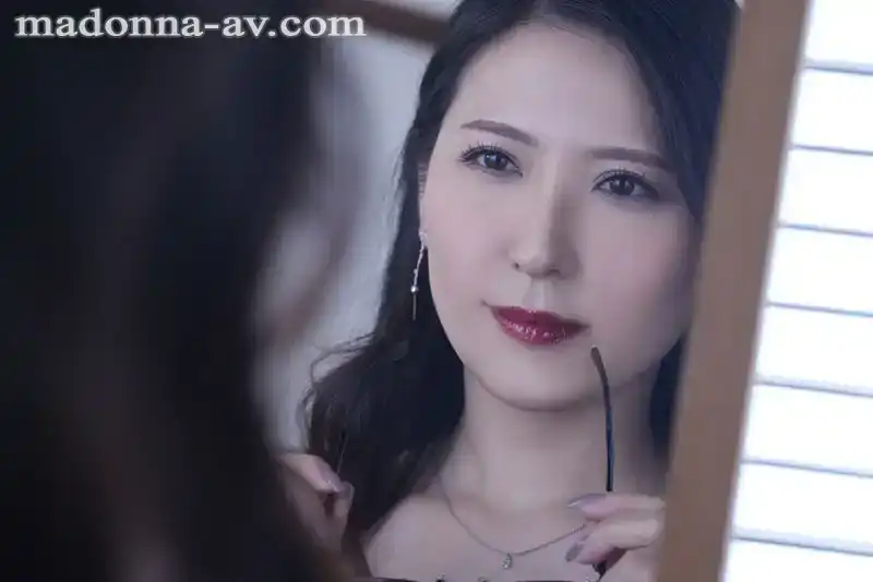 JUQ-768 壞女人NTR～我的復仇就是奪走你的丈夫...椎名由奈的劇照9