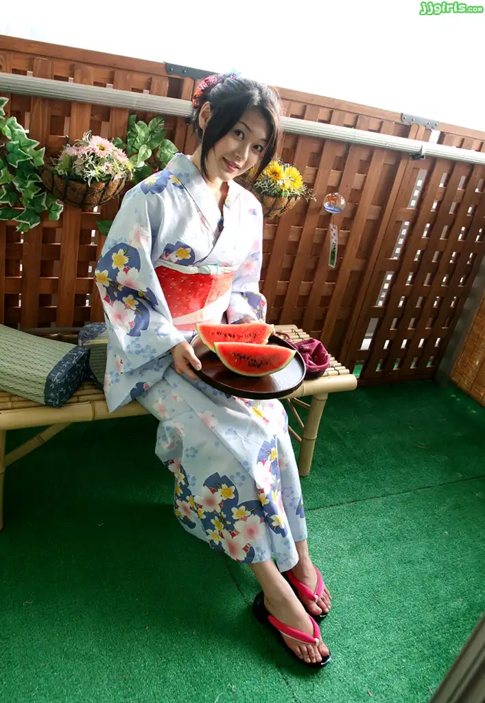 中島京子第497張寫真