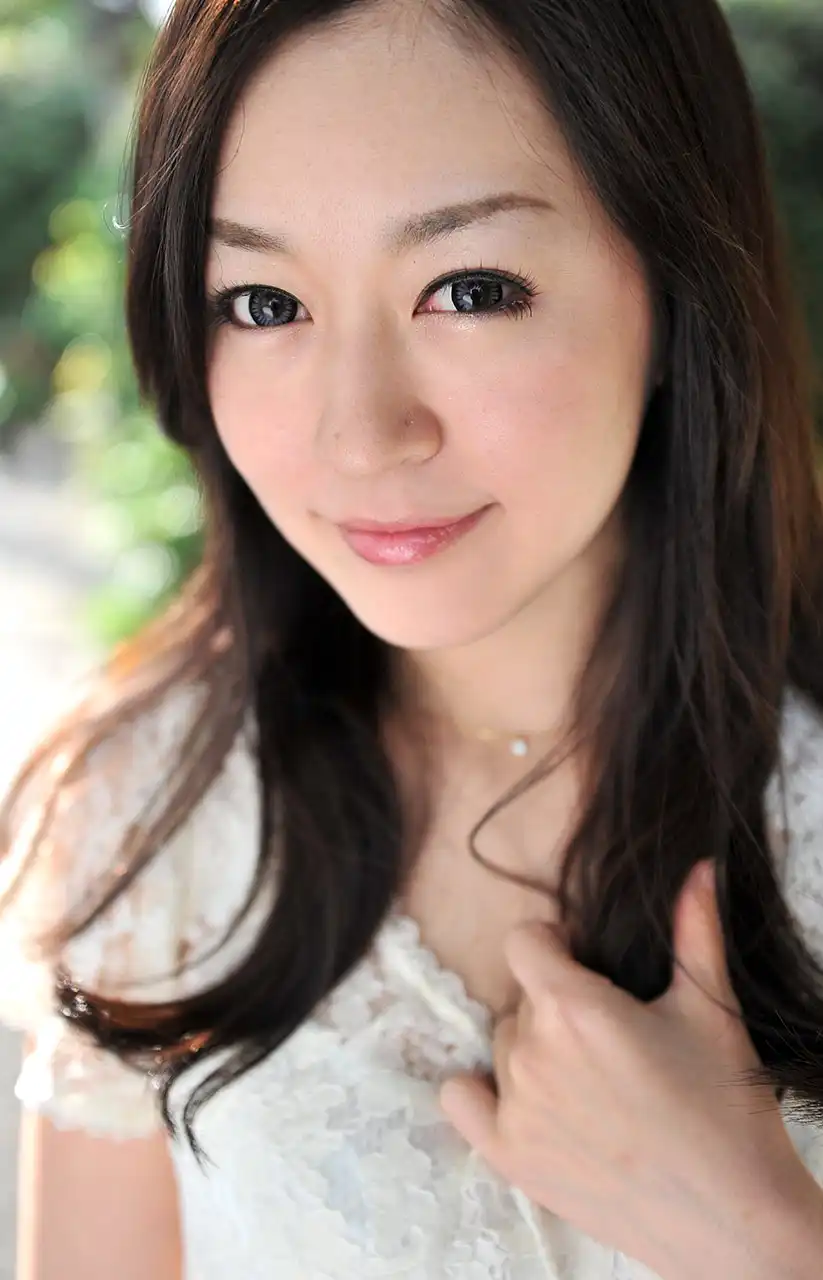 小野麻里亜第181張寫真