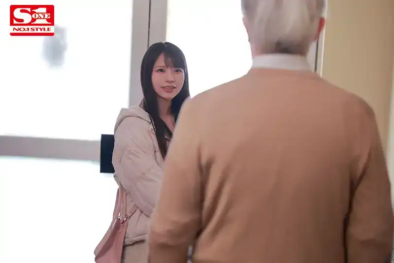 SONE-272 歲末年初，偌大的學生宿舍裏，只有女學生和年邁的經理……禁斷情欲的中年男人雞巴，和想要做愛的少女陰道。填補孤獨 ~ 淺野心的劇照10