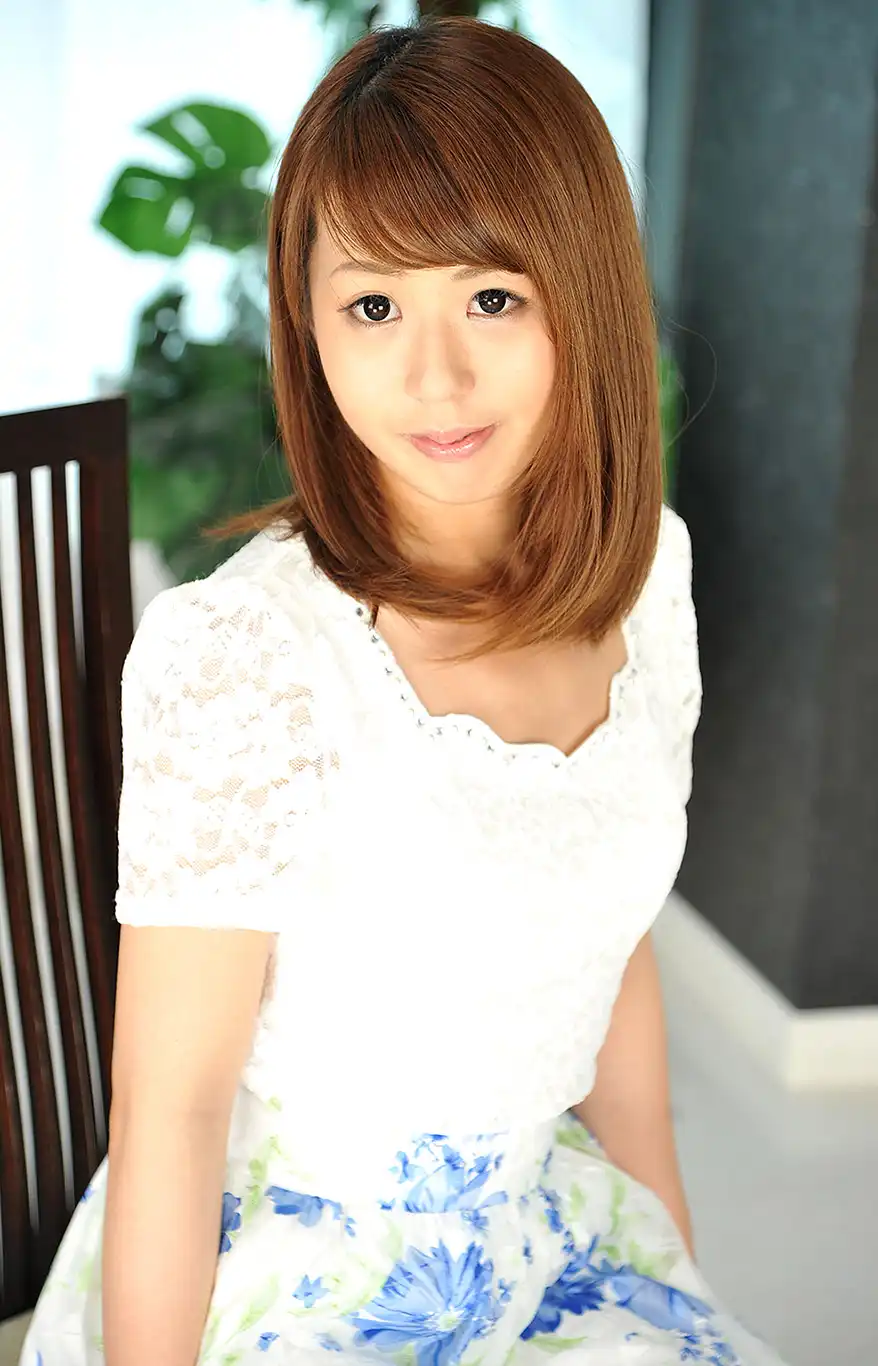若松玲那第14張寫真