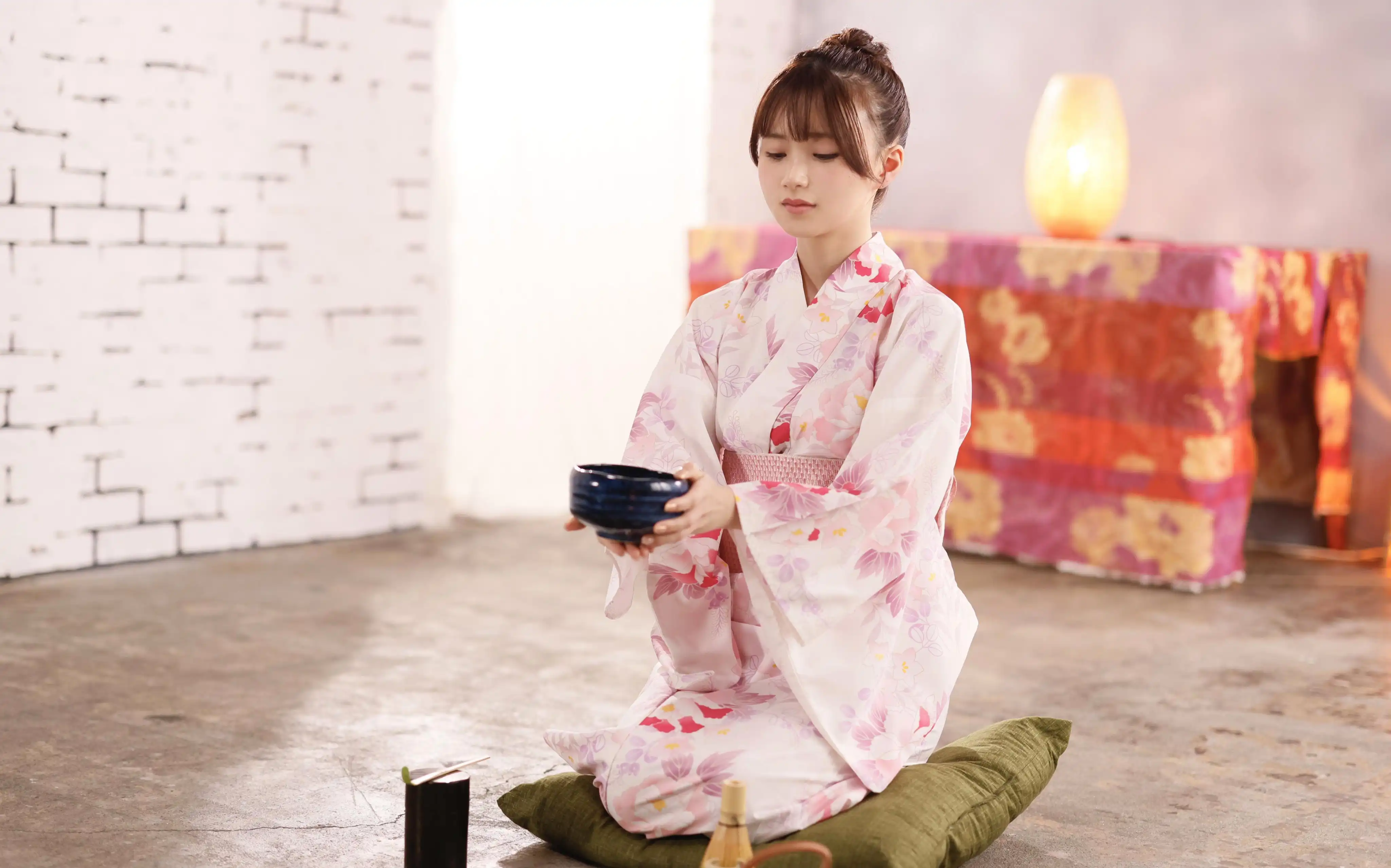 泉百華第11張寫真