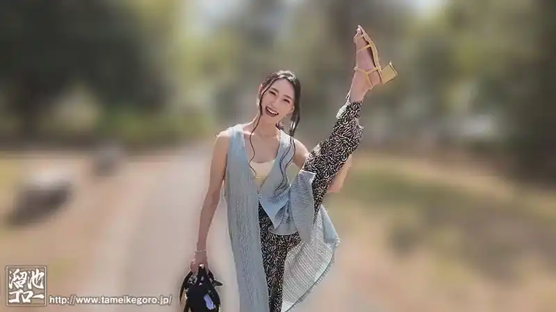 MEYD-939 新人出道！清楚系的外表下卻有着巨大的性欲…東北出身的苗條人妻26歲 首次亮相 AV DEBUT ~ 春風みやび的劇照12