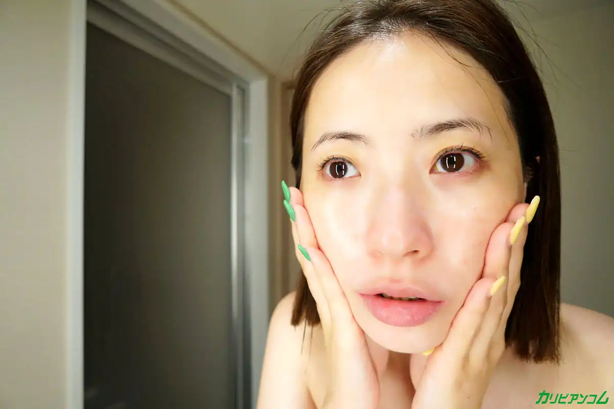 新城由衣第121張寫真