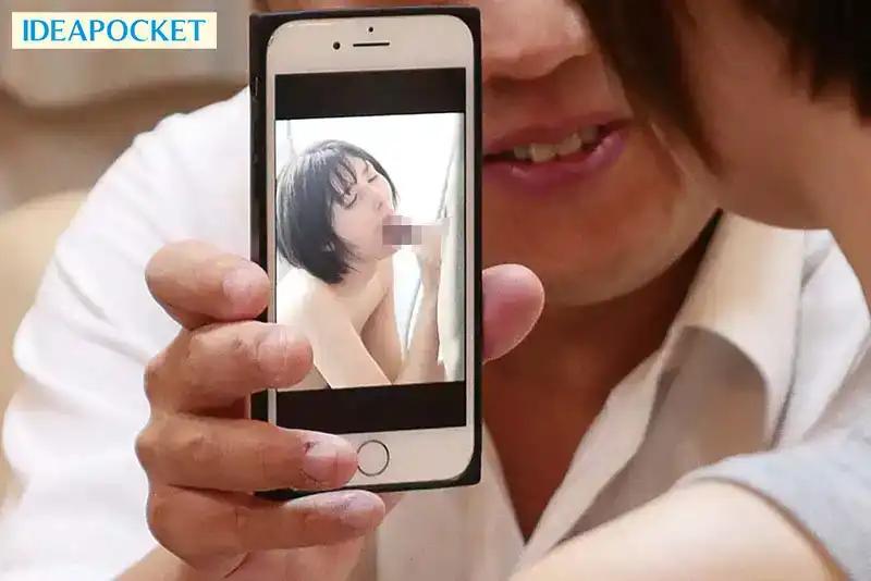 IPZZ-443 美人妻裸體模特 NTR 與上司羞恥做愛的人妻衝擊感的浮氣動畫流出 ~ 仲村美羽的劇照5