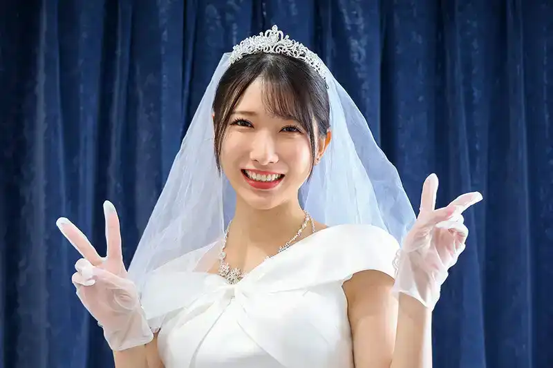 URKK-106 關於我那熱心可愛忠誠的女友的真面目 ~ 宮西光的劇照18