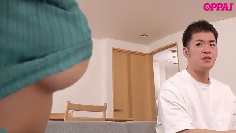 PPPE-277 我被鄰居巨乳人妻的大奶子誘惑，盡管我有同居女友，但她還是給我乳交，我射了26次！ ~ 三嶽祐奈的劇照1
