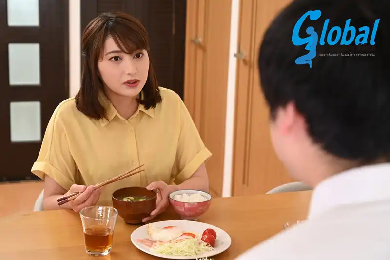 GARA-004 丈夫欠了高利貸而被黑社會3P凌辱輪奸若妻的慘烈絕叫 ~ 本田瞳的劇照12