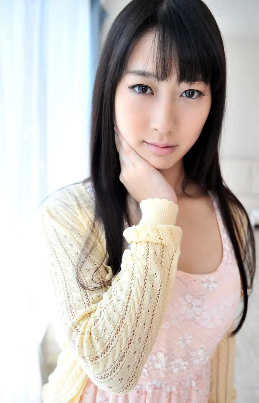 本澤朋美第100張寫真