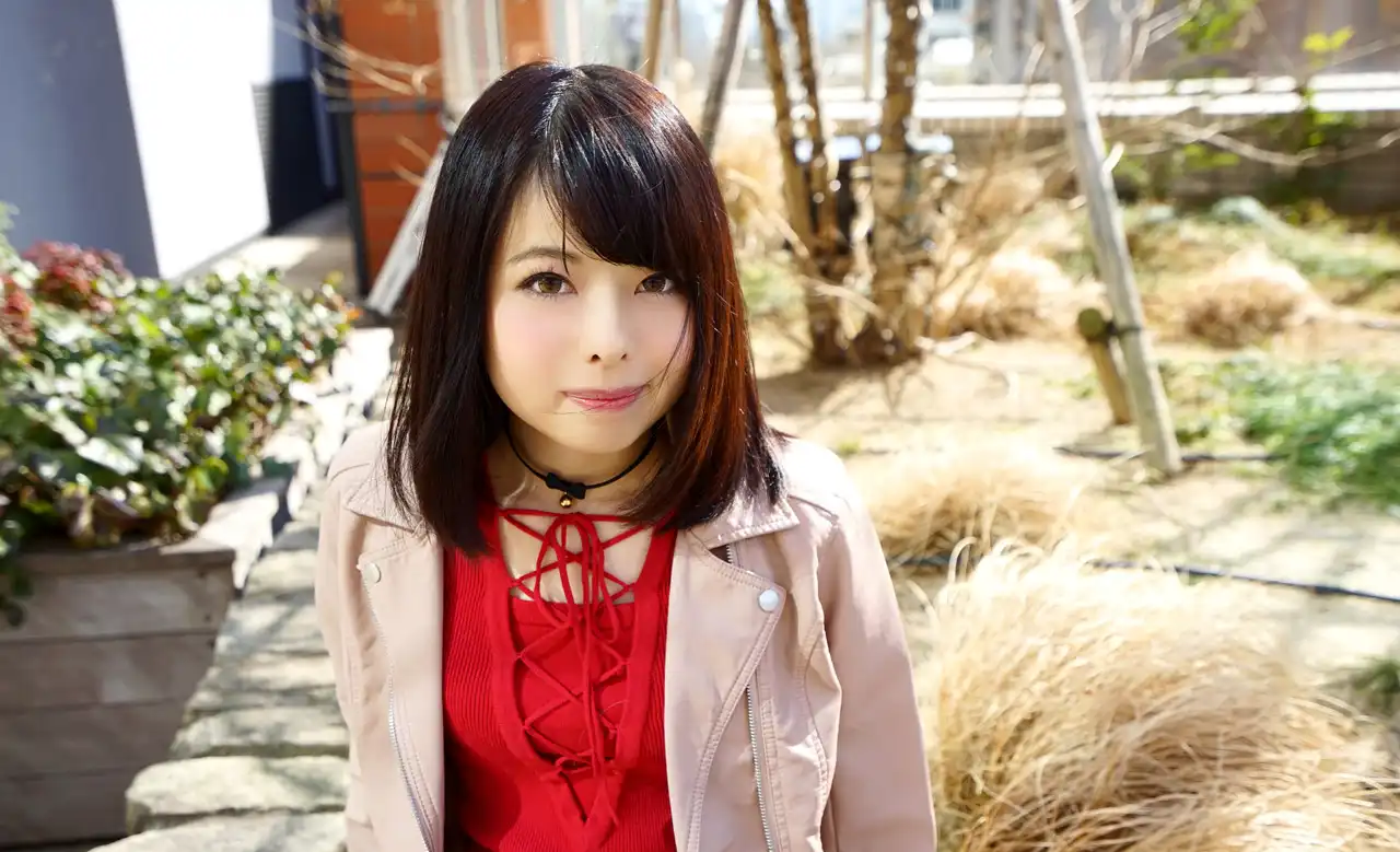 山川由奈第35張寫真