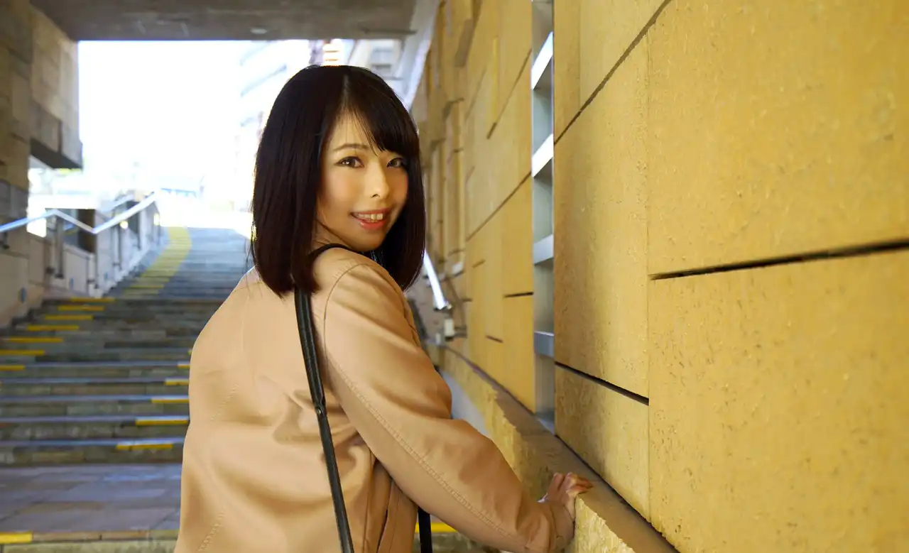 山川由奈第30張寫真
