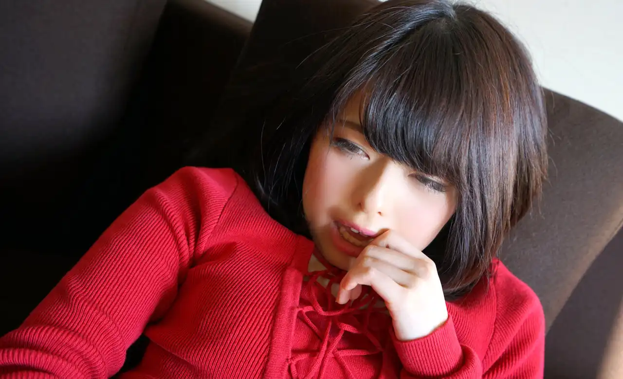山川由奈第20張寫真