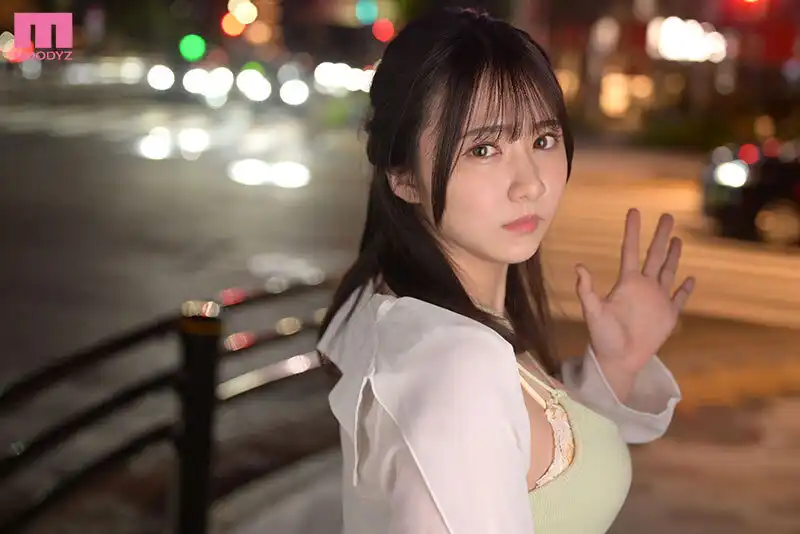 月乃楓羽梨第2張寫真
