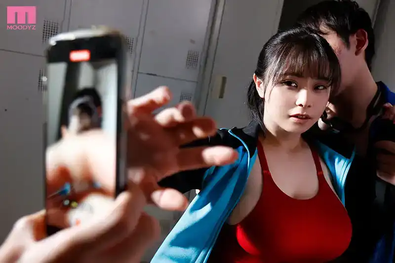 MIDV-968 「調到鄉下的女老師是即將參加比賽的遊泳社顧問」泳裝揉巨乳被青春期男生輪奸中出16次 ~ 中山文香的劇照11