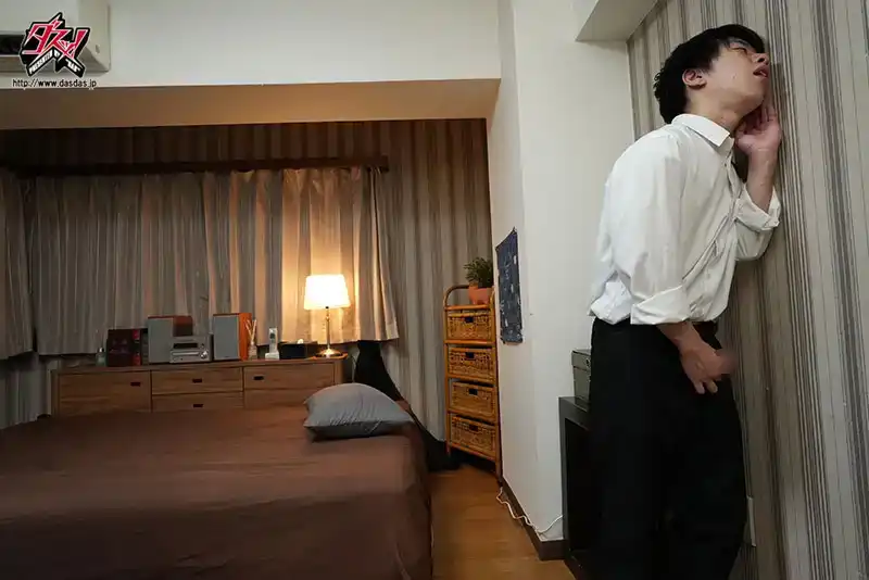 DASS-546 我本應該可以和巨乳姐姐做愛，但我的損友總是從中作梗壞我好事 ~ 森澤佳奈的劇照1
