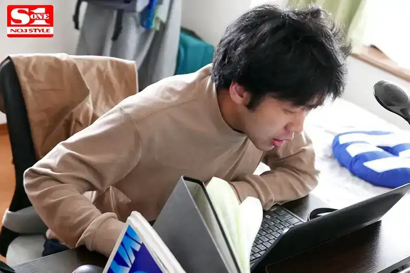 SSNI-530 催眠NTR覺醒 與我做愛的女友看上去簡單的文學少女，但惡心的是有證據證明，她和別人做愛時卻激烈到大失禁 ~ 小島南的劇照9