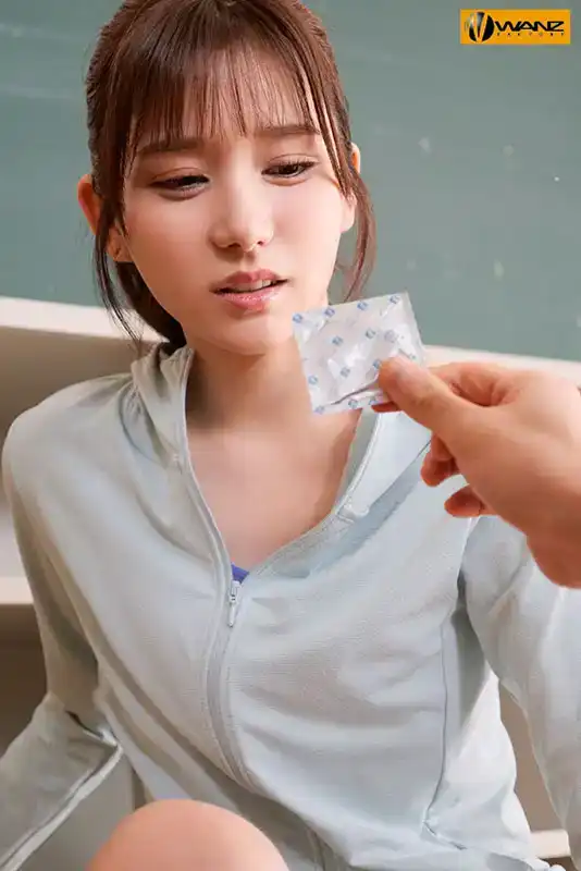 WAAA-427 避孕套破裂了，變成無套做愛更刺激了！用超加速活塞一次又一次中出！ ~ 五日市芽依的劇照12