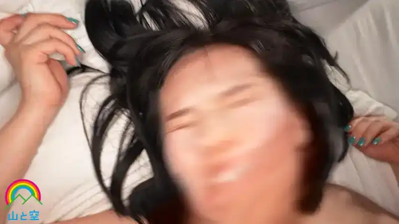 SORA-580 被社會底層敗類尾行綁架強奸的OL ~ 如月りいさ的劇照2