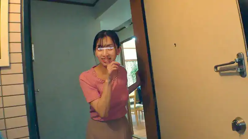 DVMM-194 一般男女監控AV 在老公洗澡時限定限定NTR30分鍾 ~ 月見伊織 恵沙也香 逢阪瞳 鈴木真夕的劇照14