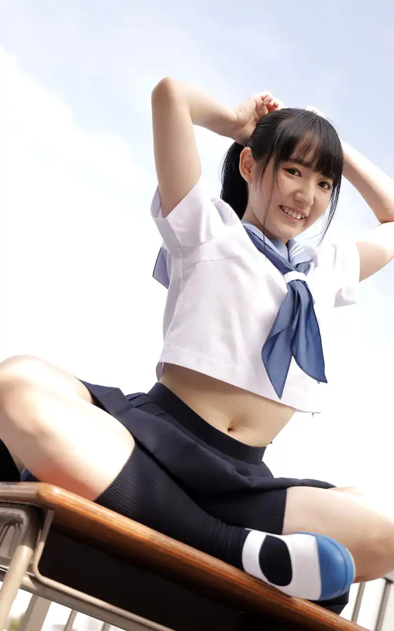 河奈亜依第52張寫真