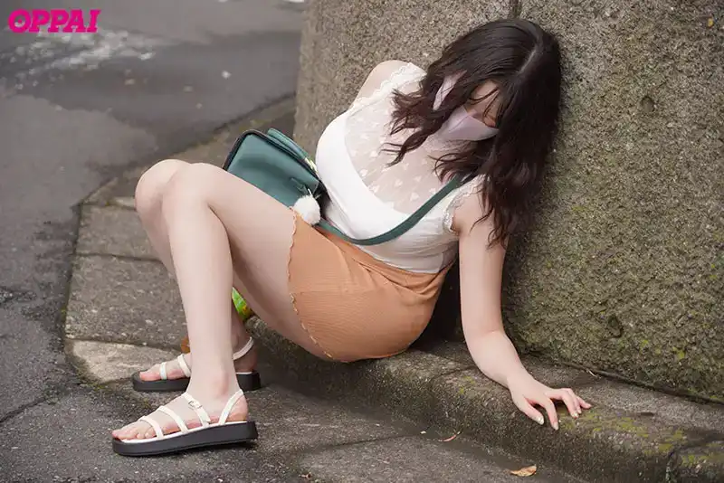 PPPE-303 巨乳妹被尾行、媚藥調教、輪奸、自宅侵入、日常盜撮、迷約昏睡奸…… 卑鄙猥瑣的犯罪鏡頭 ~ 小阪ひまり的劇照9