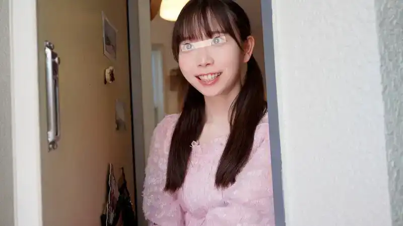 DVMM-207 一般男女監控AV 自宅突襲拜訪！連環騎乘位SEX企劃 素人女大學生以超誘人的臀部擺動騎乘位，連續內射！「介紹比你更火辣的朋友」隨着層級提升的火辣友人介紹，最後抵達性欲暴龍女大學生，讓你欲罷不能！ ~ 藤田柚 堀北実來 白石なぎさ 豊岡さつき的劇照12