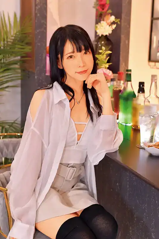 WNSK-011 酒吧風流韻事 醉酒後的人妻 立刻操她！合集 Vol.06 ~ 円井萌華 滝ゆいな 桜和ことこ的劇照14