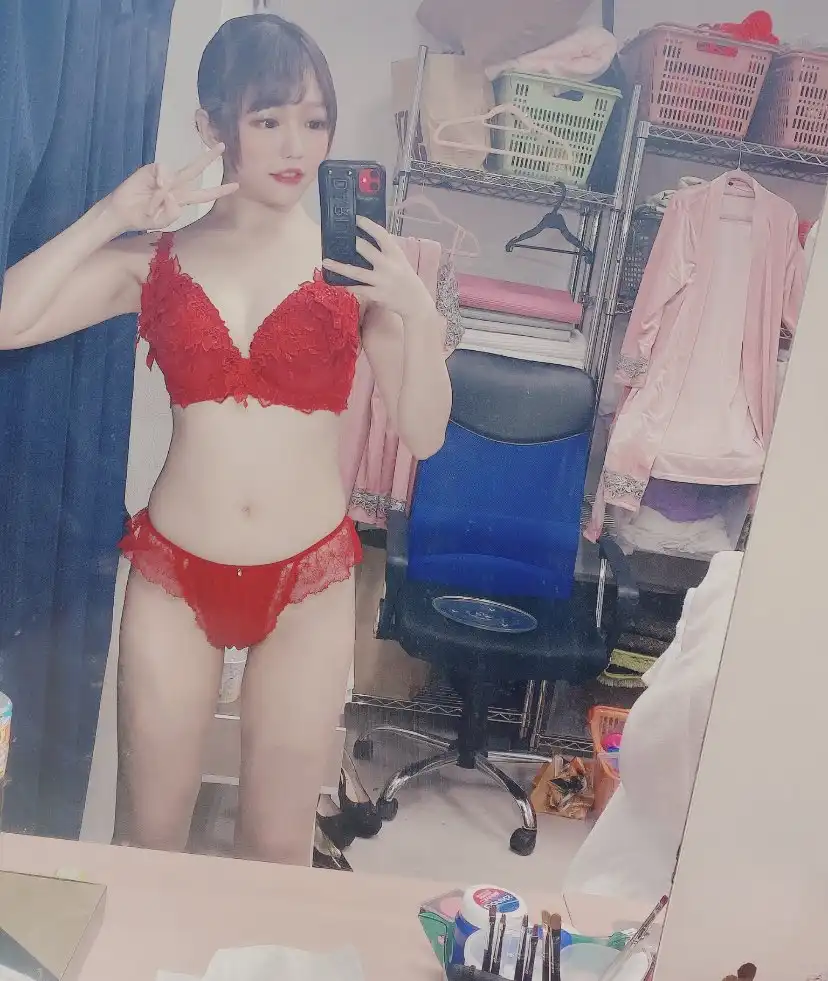 冨安玲於奈第3張寫真
